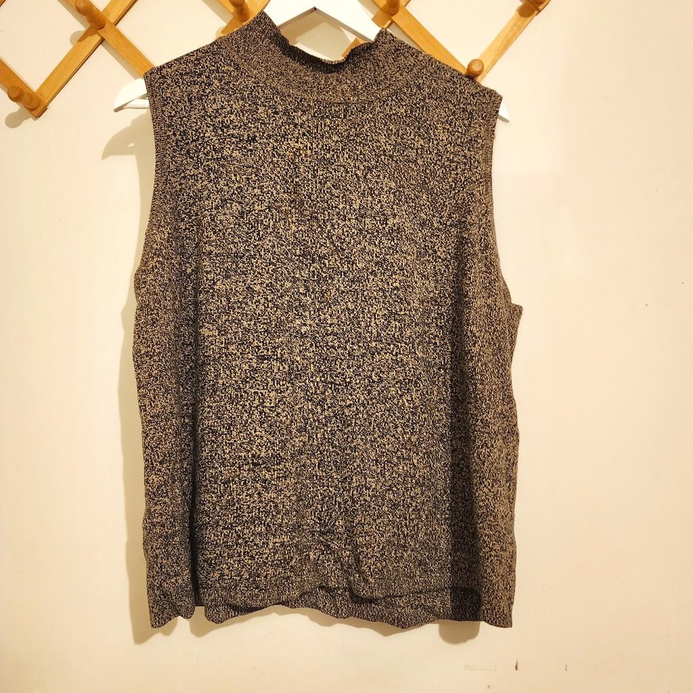 Dress Barn Vest Crew Neck Top